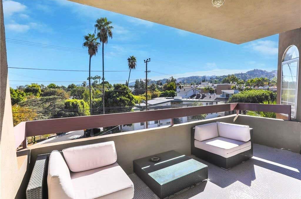 Sherman Oaks, CA 91423